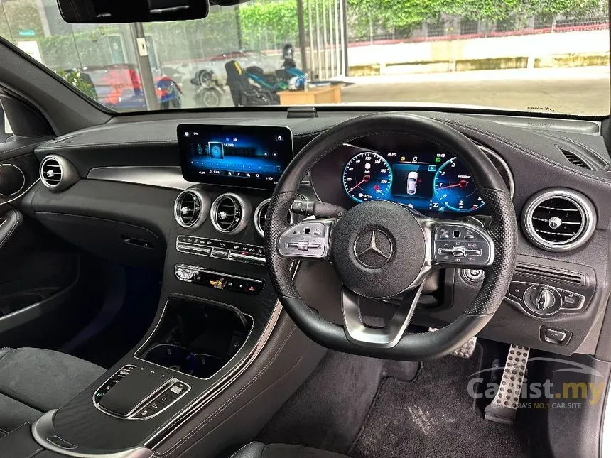 2019 Mercedes-Benz GLC300 4MATIC AMG Line Coupe