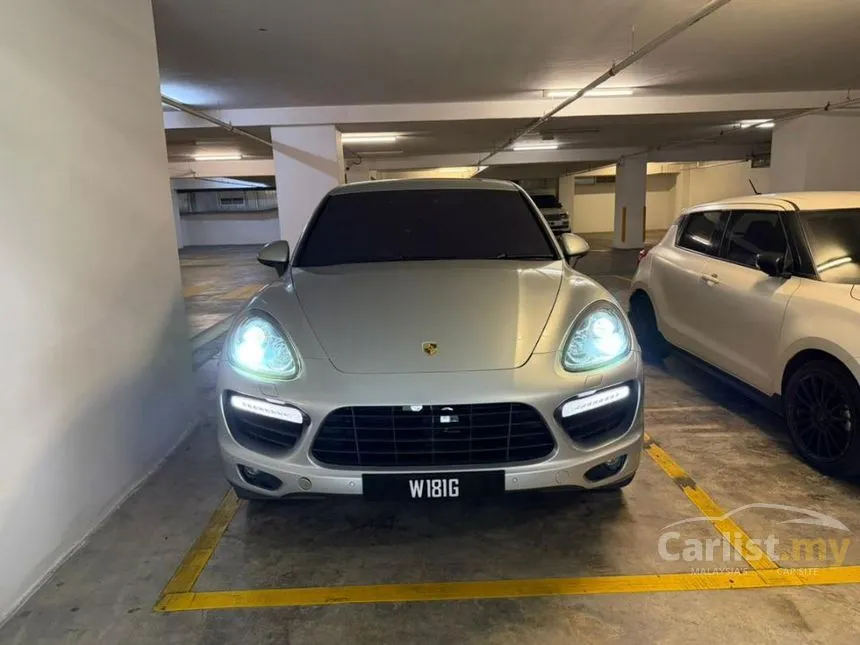 2010 Porsche Cayenne Turbo SUV