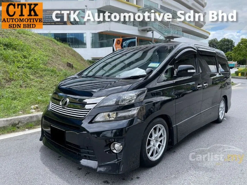 2013 Toyota Vellfire Z Golden Eyes MPV