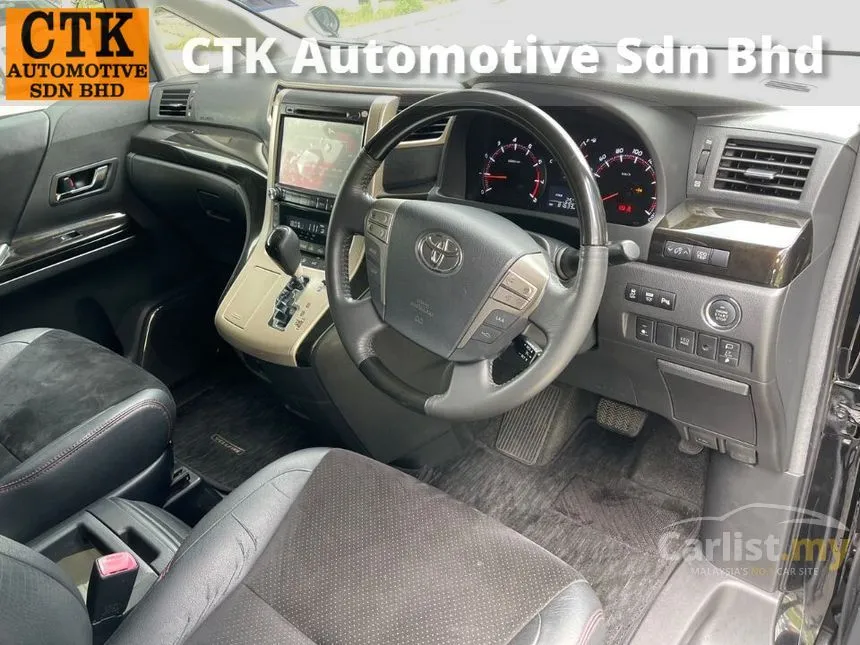 2013 Toyota Vellfire Z Golden Eyes MPV