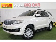 2012 Toyota Fortuner 3.0 (ปี 12-15) V SUV AT
